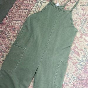 army green Capri jumpsuit